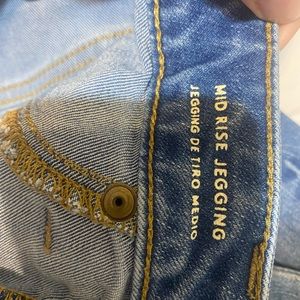 universal thread mid rise jegging women's 4/27 r